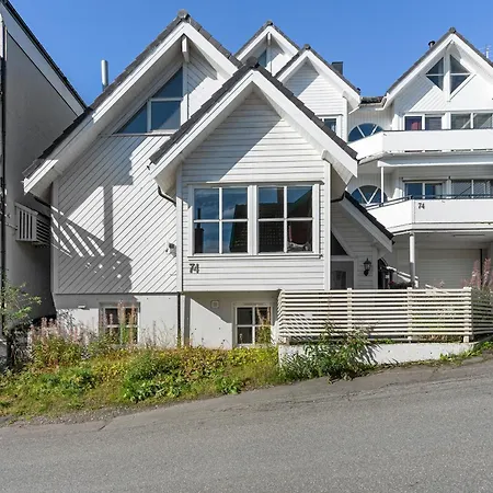 Arctic Homes - The Town House Tromsø