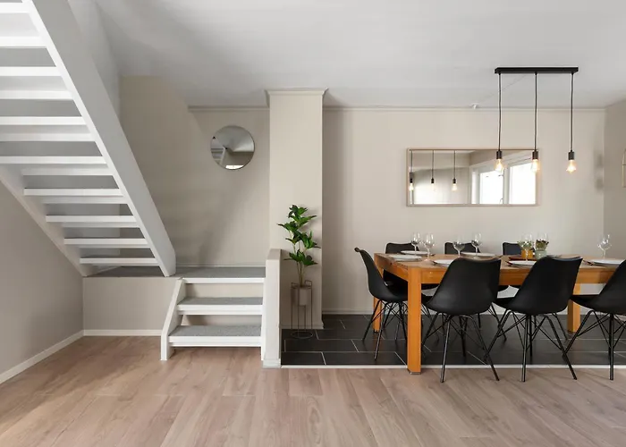 Arctic Homes - The Town House